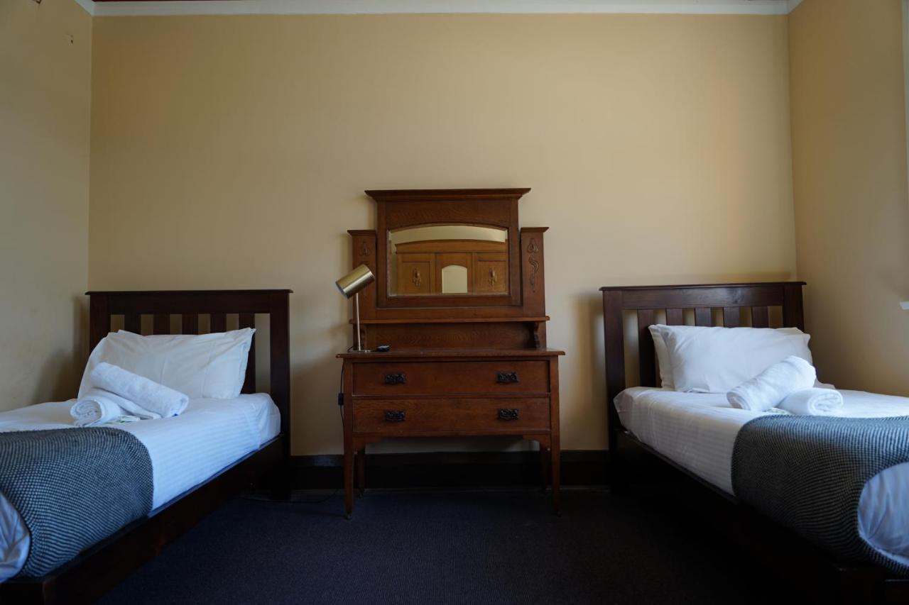 Sir Joseph Banks Hotel Sidney Exterior foto
